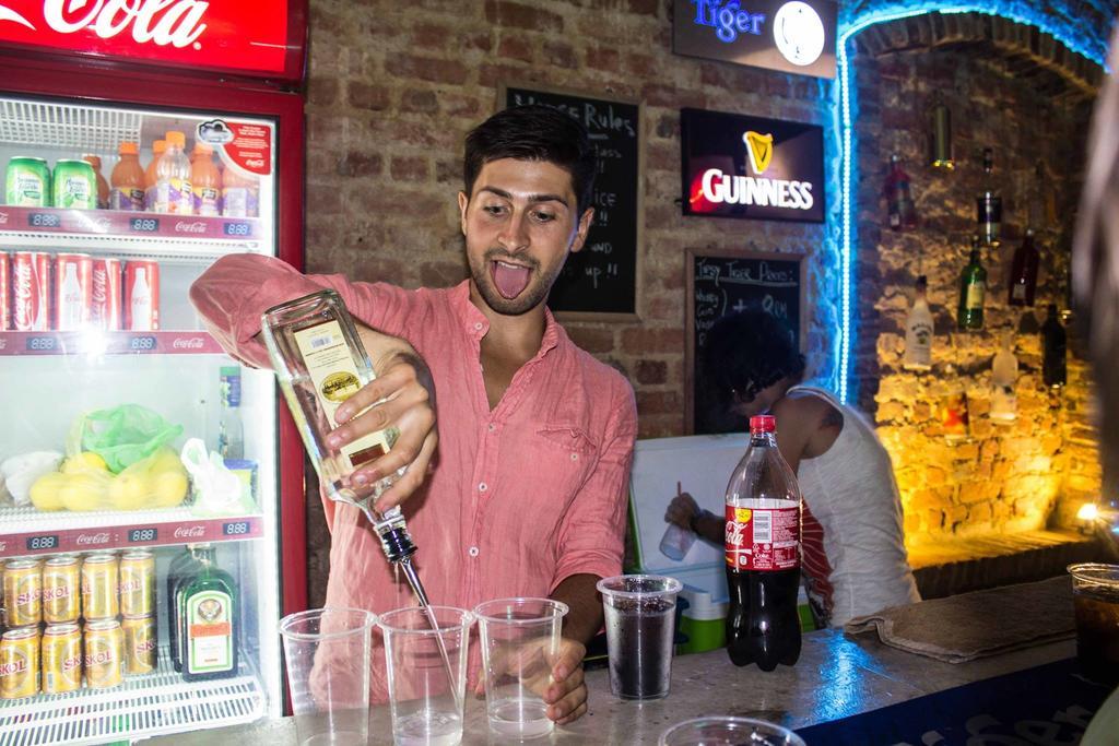 Tipsy Tiger Party Hostel جورج تاون المظهر الخارجي الصورة