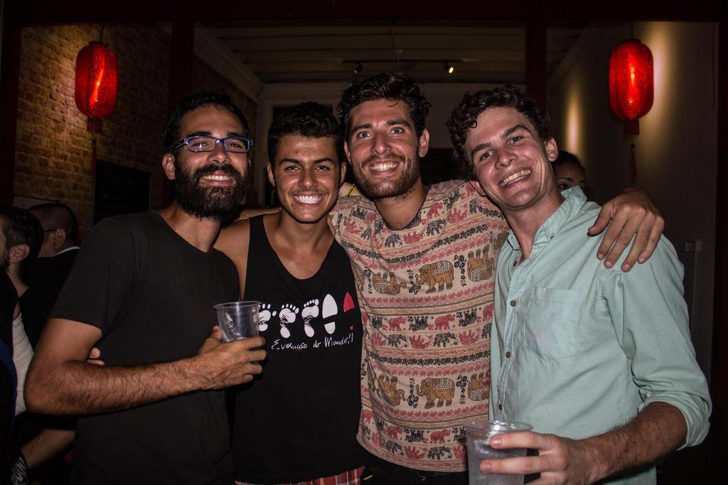 Tipsy Tiger Party Hostel جورج تاون المظهر الخارجي الصورة