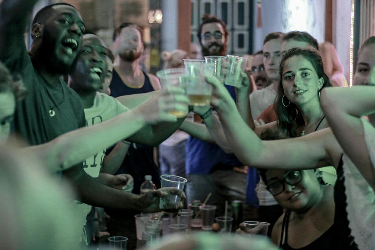 Tipsy Tiger Party Hostel جورج تاون المظهر الخارجي الصورة